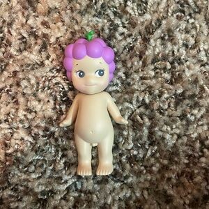 Sonny angel- grape (fruit series)